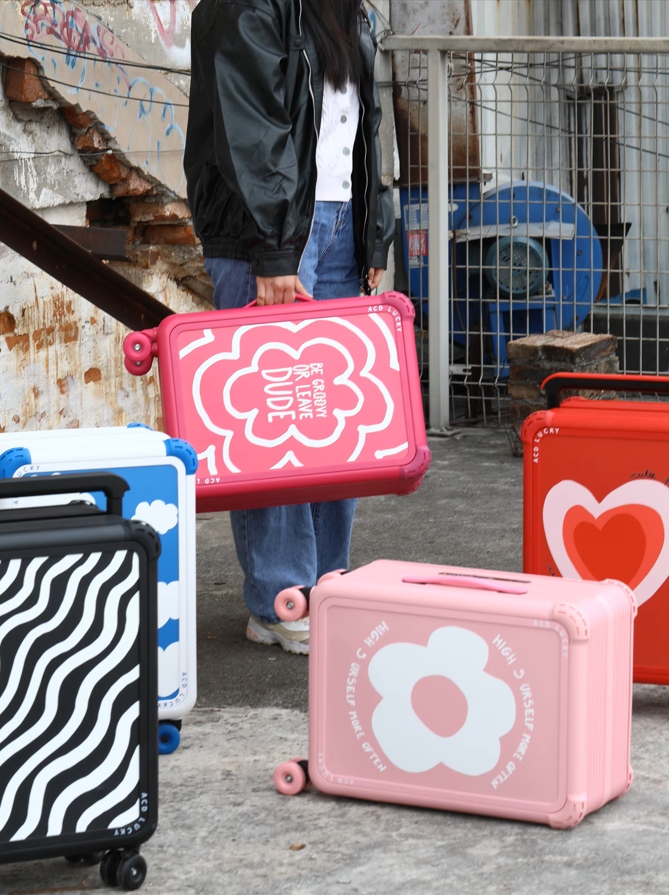/attachment/1/source/CLK_2026_New_8142026_Inch_Colorful_Personalized_DIY_Custom_Luggage_Set_21_1644.jpg